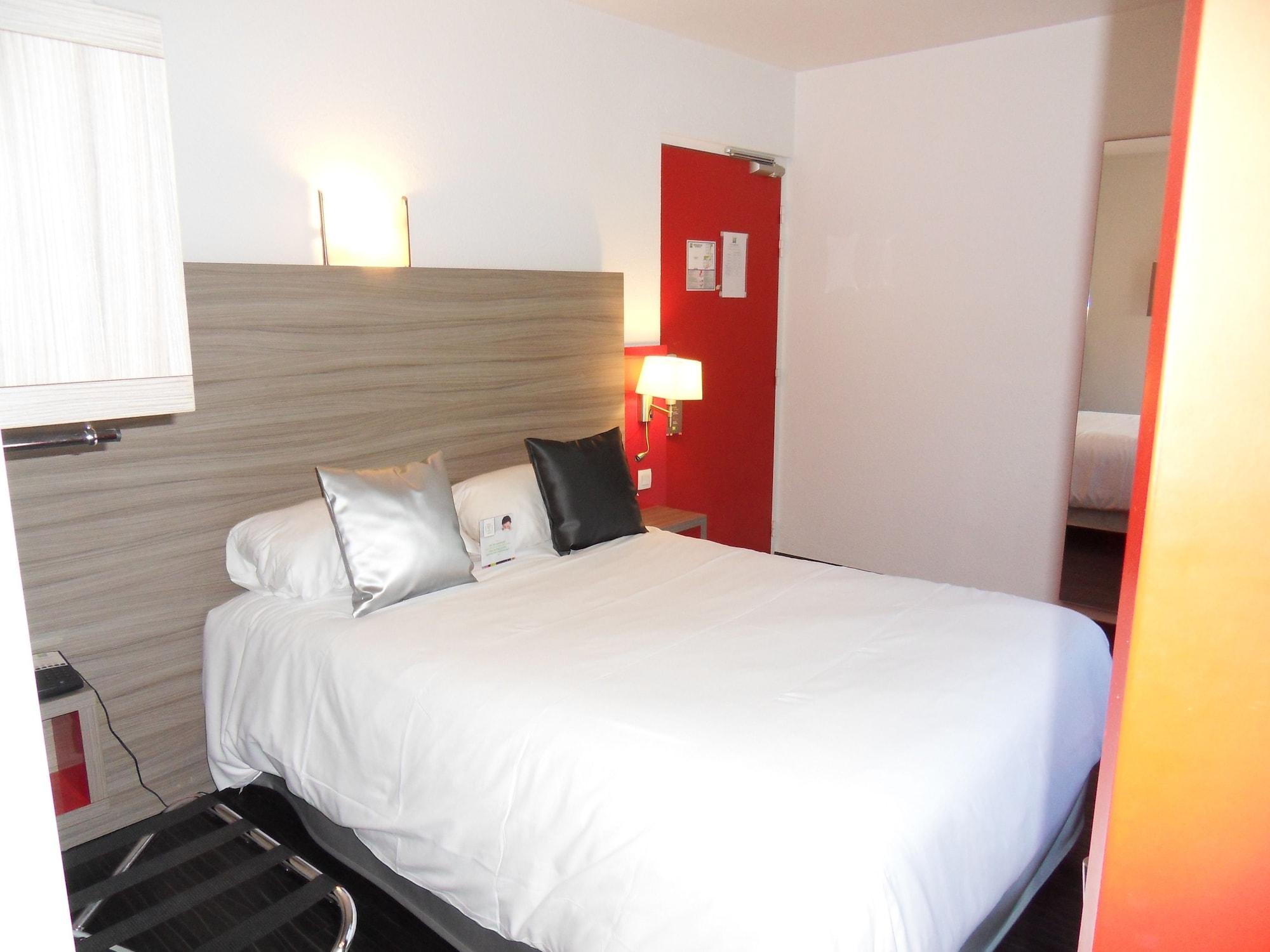 Ibis Styles Grenoble Centre Gare Hotel Exterior foto