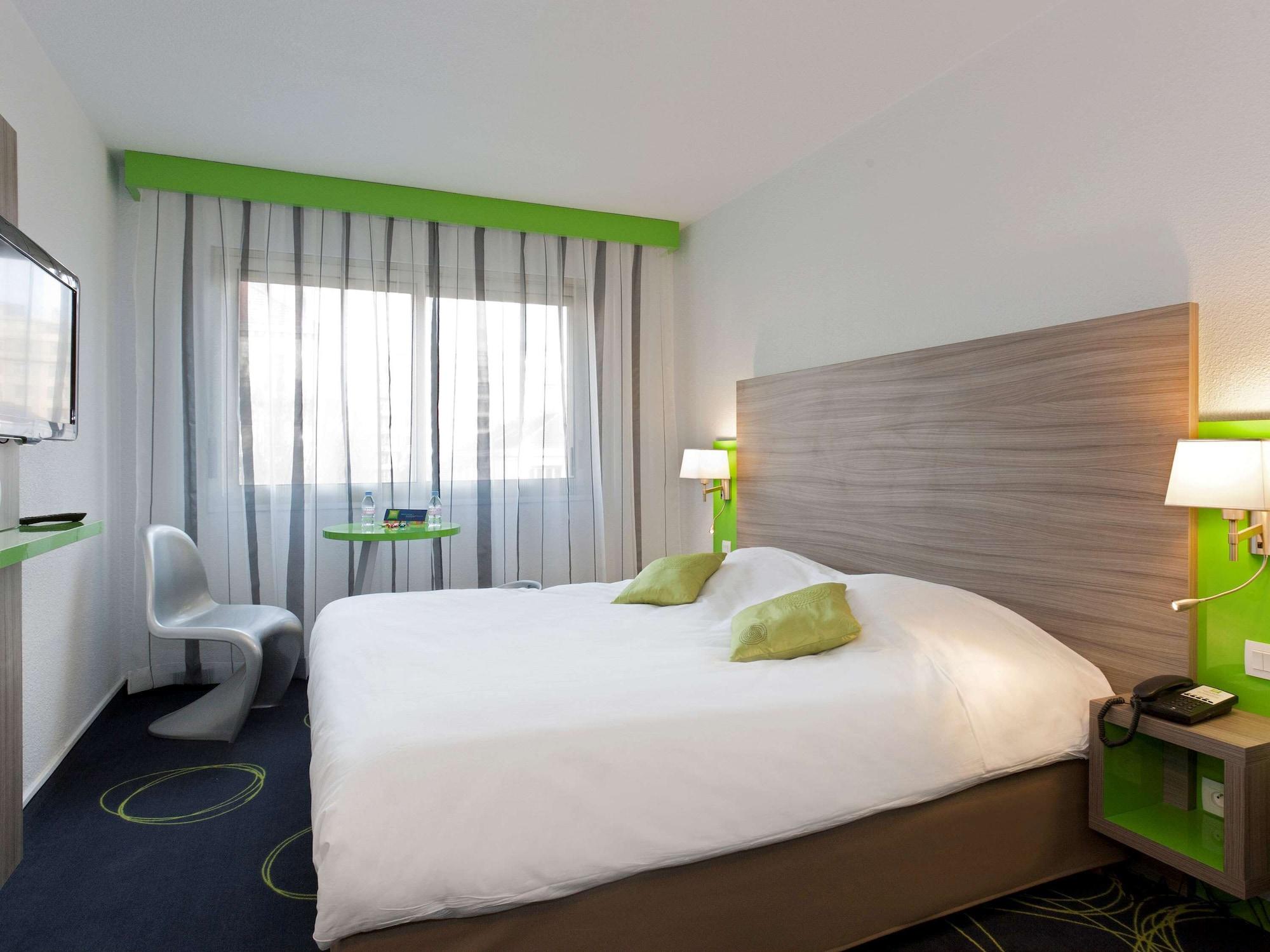 Ibis Styles Grenoble Centre Gare Hotel Exterior foto